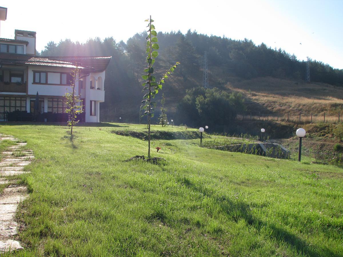 Park Hotel Eagle Stone Koprivshtitsa Buitenkant foto