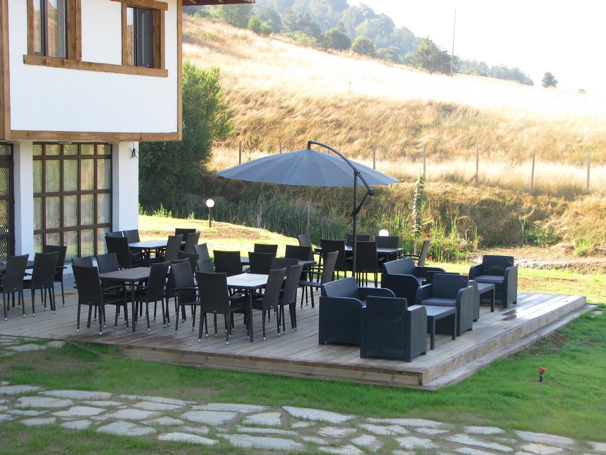 Park Hotel Eagle Stone Koprivshtitsa Buitenkant foto