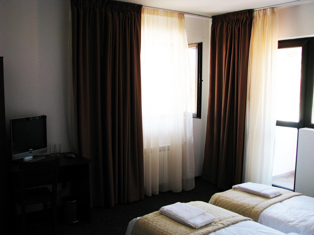 Park Hotel Eagle Stone Koprivshtitsa Buitenkant foto